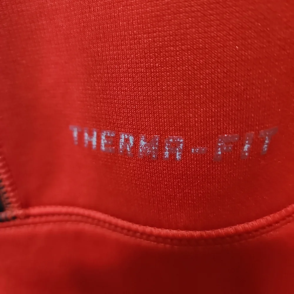 Nike Sweatshirt Small with logo red n black - Picture 4 of 8